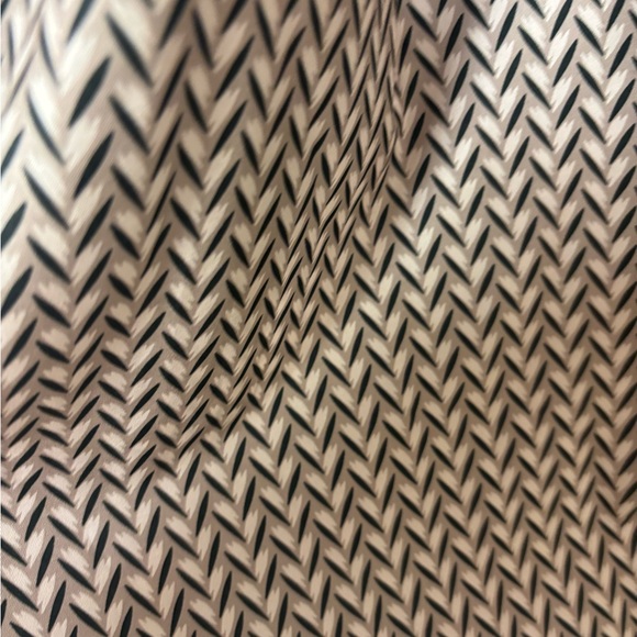 Elegant Black and Tan Women's Dress - Picture 2 of 2